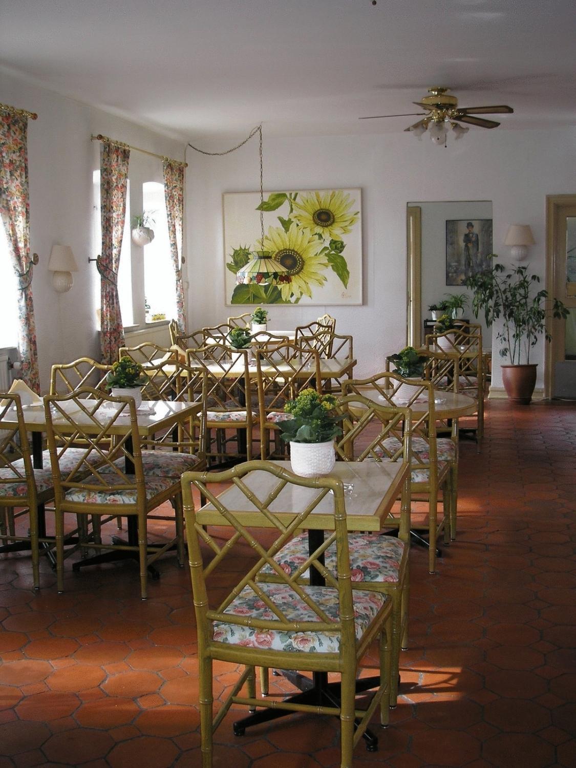 Hotel Chaplin Ландскруна Екстериор снимка